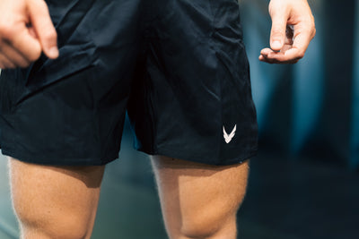 VERO Valor-Series black 2-in-1 MMA hybrid shorts with compression inner layer — view 2