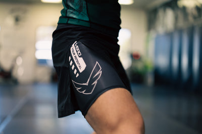 VERO Valor-Series black 2-in-1 MMA hybrid shorts with compression inner layer