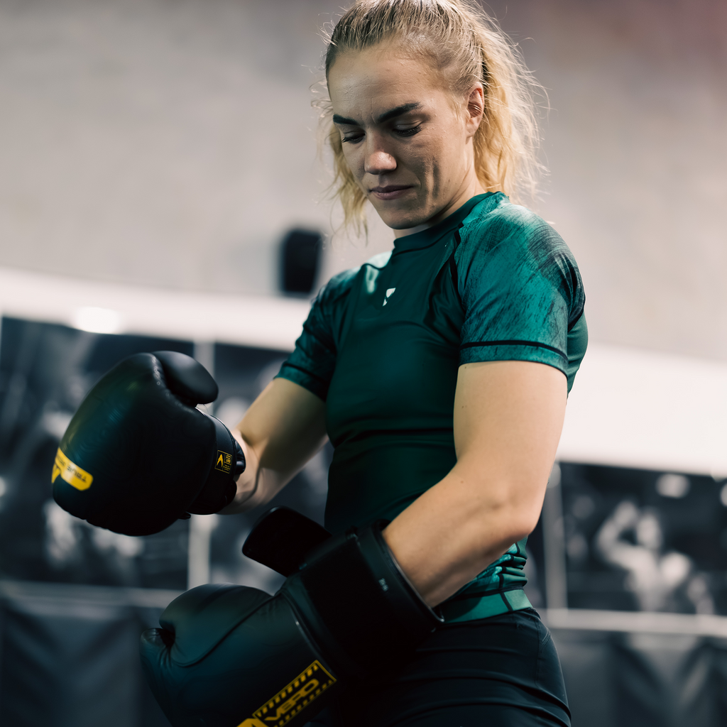 VERO - Counter-Series Boxing Gloves - Black & Yellow